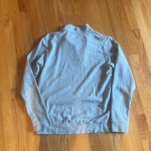 Boys 18 - Vineyard Vines Quarter Zip - Picture 4 of 5